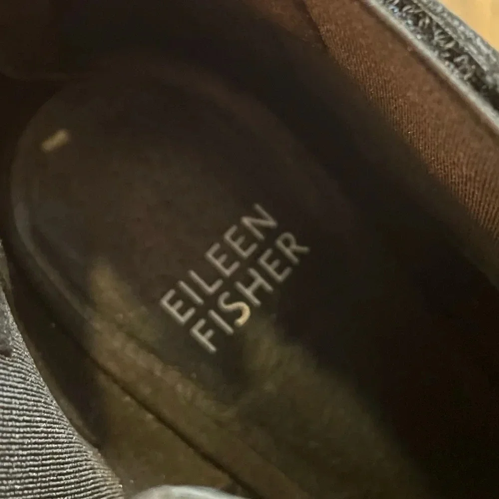 EILEEN FISHER List Nubuck Peep Toe Bootie Leather size 5